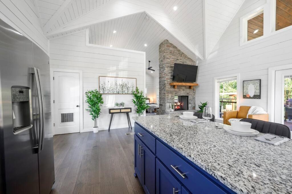 Villa Under The Stars - Secluded, Hot Tub, Firepit, Games Broken Bow Exterior foto